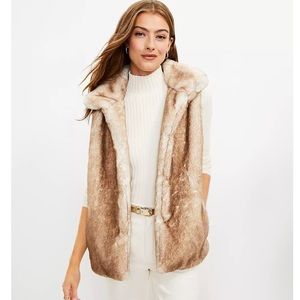 Large faux fur Loft vest, in brown & tan